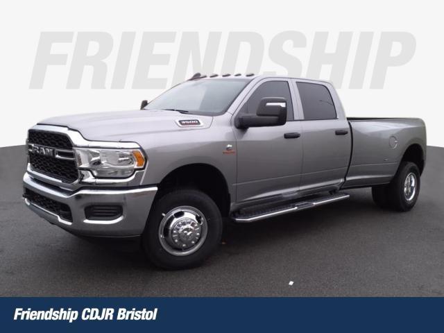 2024 RAM Ram 3500 RAM 3500 TRADESMAN CREW CAB 4X4 8 BOX