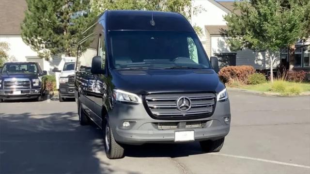 2023 Mercedes-Benz Sprinter 2500 High Roof 4-Cyl Diesel