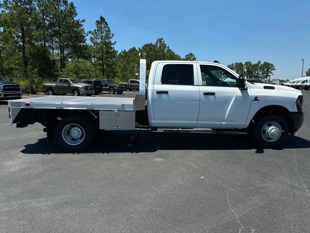 2024 RAM Ram 3500 Chassis Cab RAM 3500 TRADESMAN CREW CAB CHASSIS 4X4 60 CA