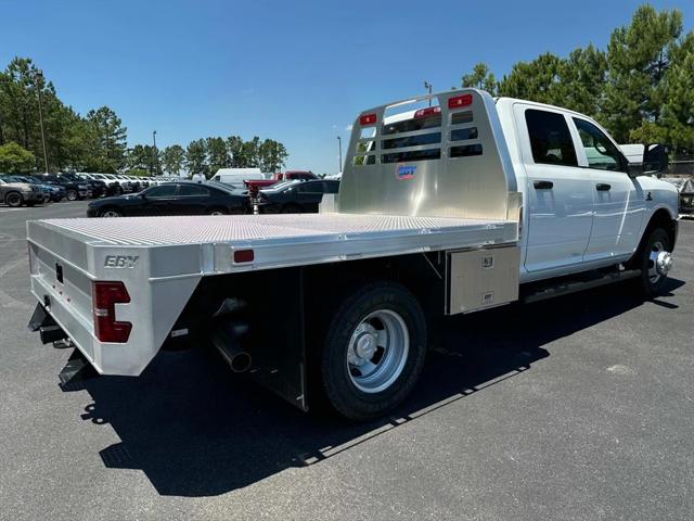 2024 RAM Ram 3500 Chassis Cab RAM 3500 TRADESMAN CREW CAB CHASSIS 4X4 60 CA