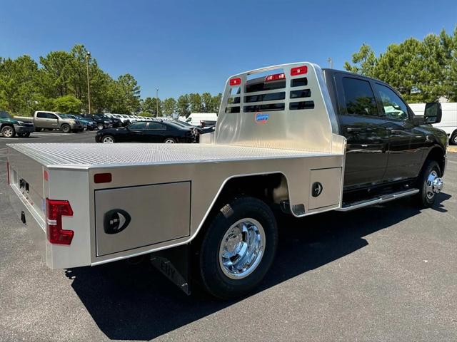 2024 RAM Ram 3500 RAM 3500 TRADESMAN CREW CAB 4X4 8 BOX