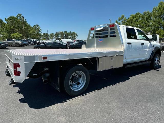 2024 RAM Ram 5500 Chassis Cab RAM 5500 TRADESMAN CHASSIS CREW CAB 4X4 84 CA