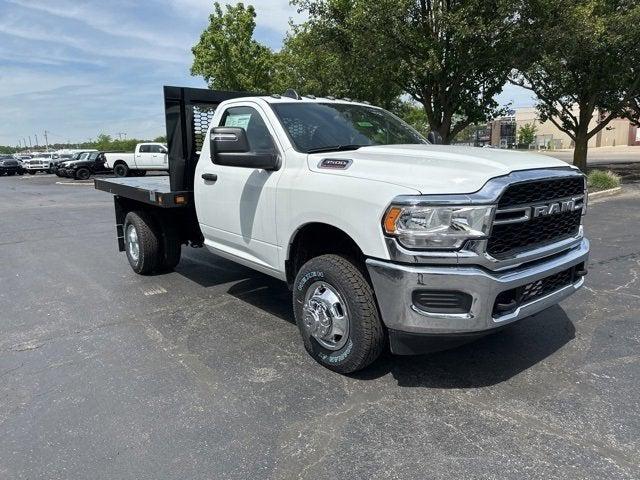 2024 RAM Ram 3500 Chassis Cab RAM 3500 TRADESMAN CHASSIS REGULAR CAB 4X4 60 CA