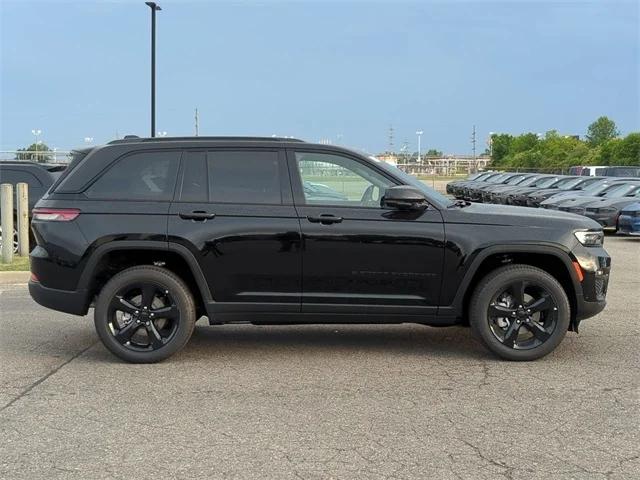 2024 Jeep Grand Cherokee GRAND CHEROKEE LIMITED 4X4