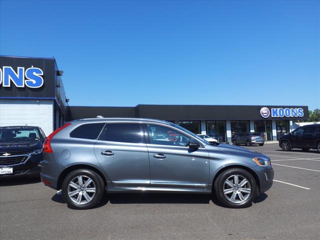 2017 Volvo XC60 T5 Inscription