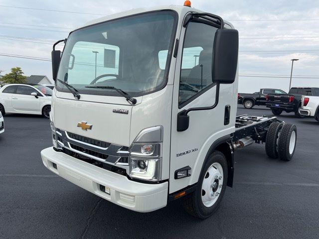 2024 Chevrolet 5500 Base