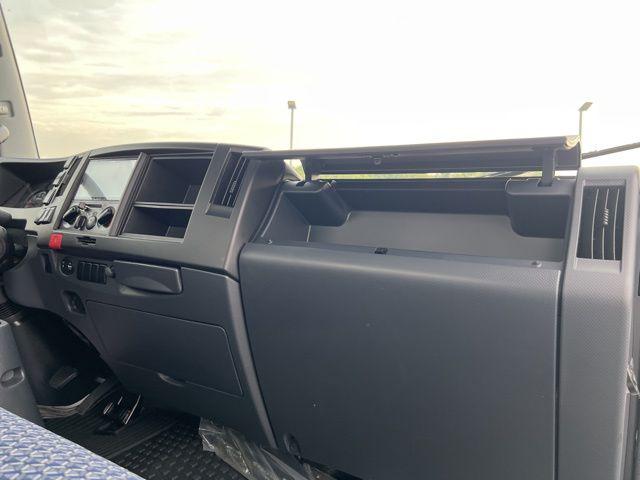 2024 Chevrolet 5500 Base