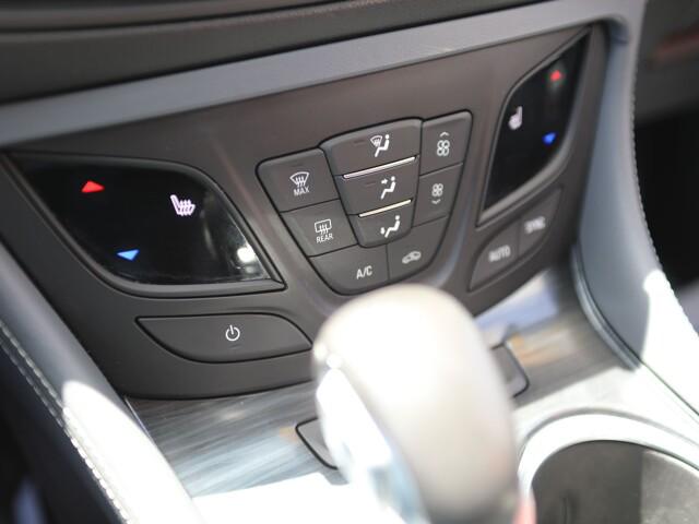 2020 Buick Envision FWD Essence