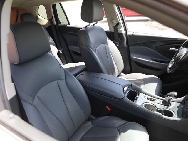 2020 Buick Envision FWD Essence
