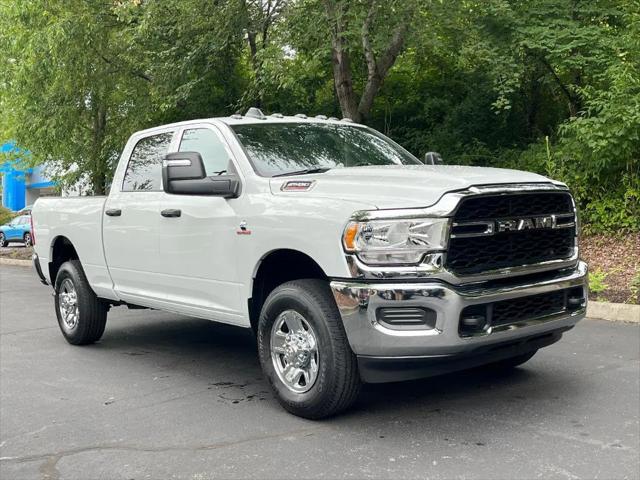 2024 RAM Ram 2500 RAM 2500 TRADESMAN CREW CAB 4X4 64 BOX