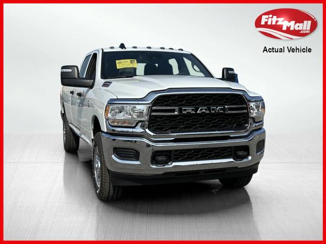 2024 RAM Ram 2500 RAM 2500 TRADESMAN CREW CAB 4X4 8 BOX