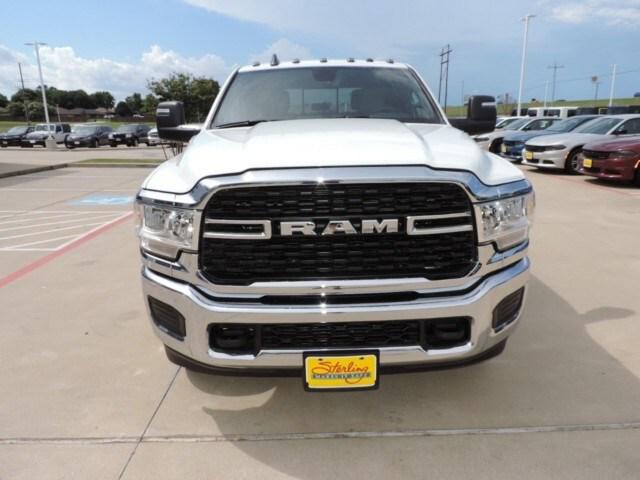 2024 RAM Ram 3500 Chassis Cab RAM 3500 SLT CREW CAB CHASSIS 4X4 60 CA