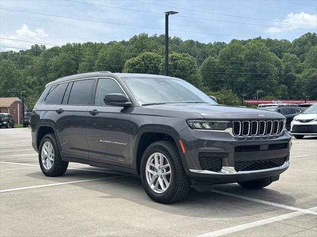 2023 Jeep Grand Cherokee L Laredo 4x2