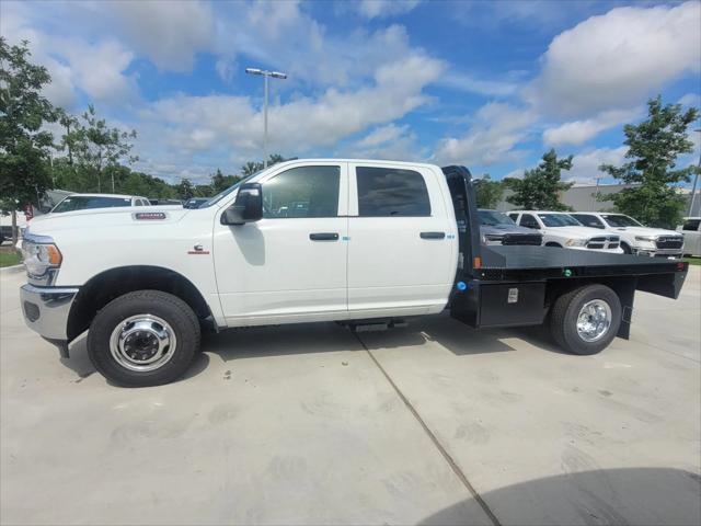 2024 RAM Ram 3500 Chassis Cab RAM 3500 TRADESMAN CREW CAB CHASSIS 4X4 60 CA