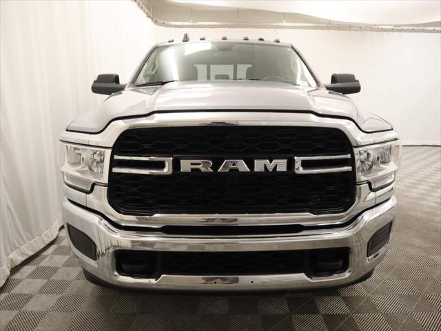 2020 RAM 3500 Tradesman Crew Cab 4x4 8 Box