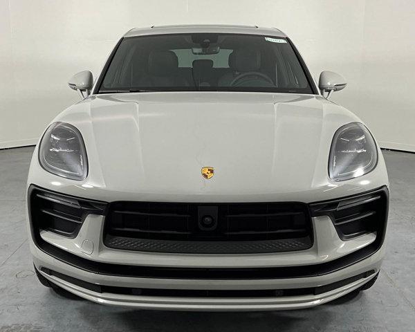 2024 Porsche Macan AWD