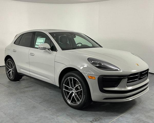 2024 Porsche Macan AWD