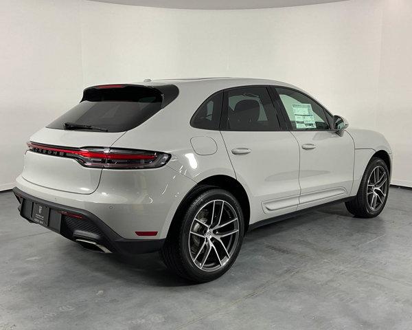2024 Porsche Macan AWD