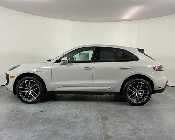 2024 Porsche Macan AWD
