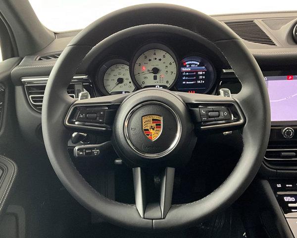 2024 Porsche Macan AWD
