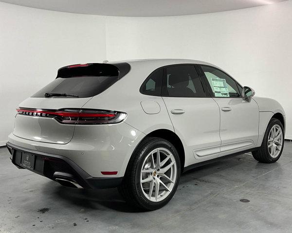 2024 Porsche Macan AWD