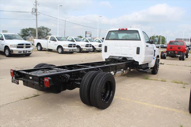2024 Chevrolet Silverado 6500HD 1WT