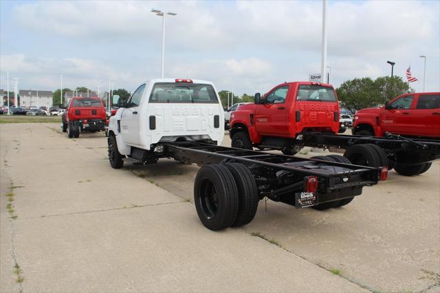 2024 Chevrolet Silverado 6500HD 1WT