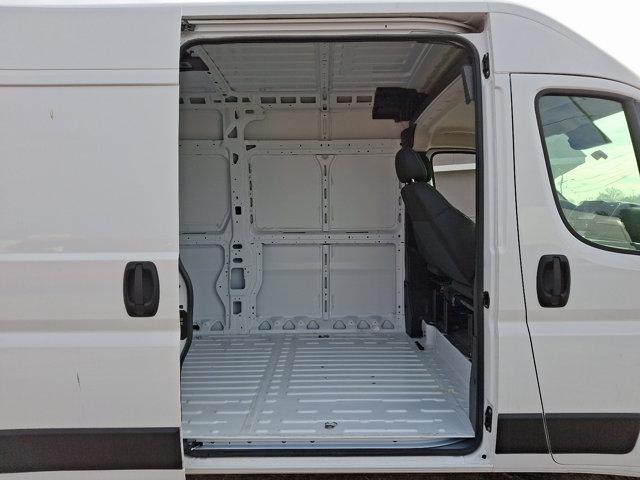 2024 Ram ProMaster Cargo Van SLT High Roof 159 WB EXT