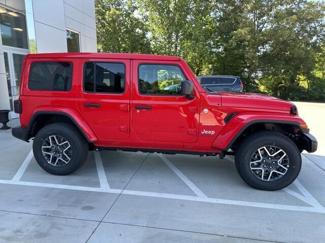 2024 Jeep Wrangler WRANGLER 4-DOOR SAHARA