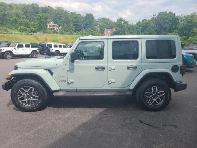 2024 Jeep Wrangler WRANGLER 4-DOOR SAHARA