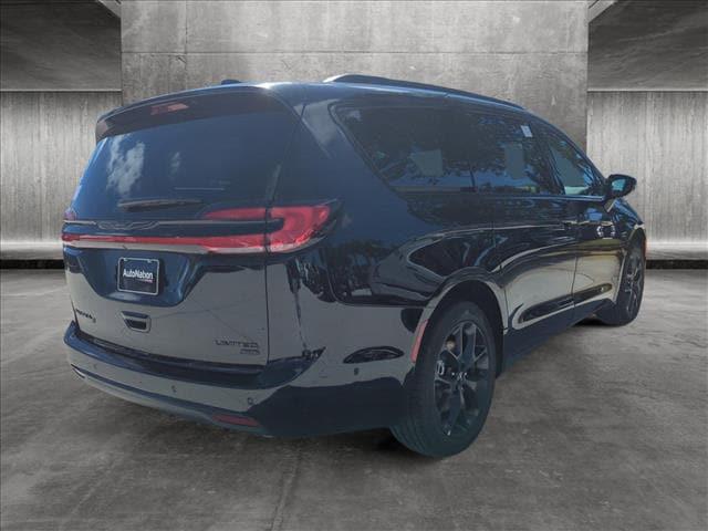 2024 Chrysler Pacifica PACIFICA LIMITED AWD