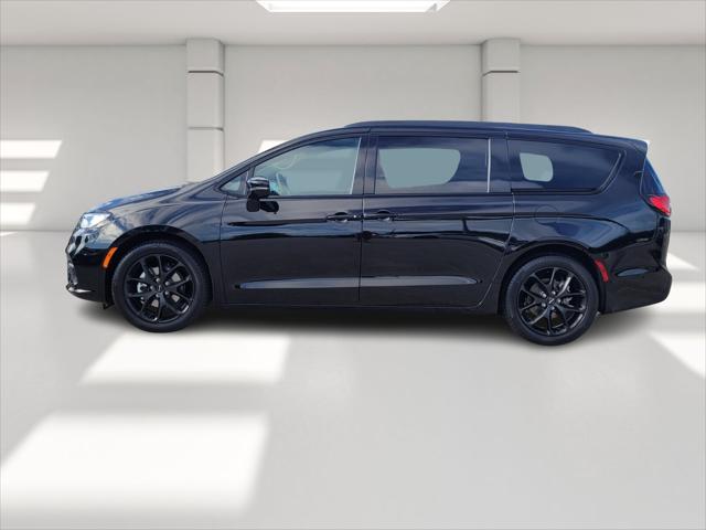 2024 Chrysler Pacifica PACIFICA LIMITED