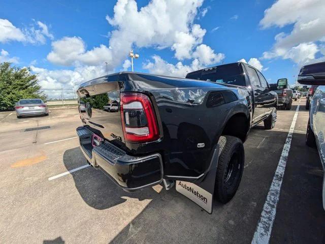 2024 RAM Ram 3500 RAM 3500 LARAMIE CREW CAB 4X4 8 BOX