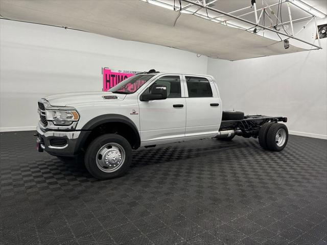 2024 RAM Ram 5500 Chassis Cab RAM 5500 TRADESMAN CHASSIS CREW CAB 4X4 84 CA