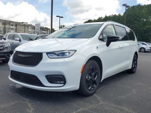 2024 Chrysler Pacifica Hybrid PACIFICA PLUG-IN HYBRID PREMIUM S APPEARANCE