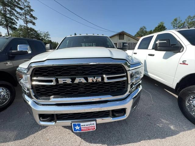 2024 RAM Ram 3500 RAM 3500 TRADESMAN CREW CAB 4X4 8 BOX