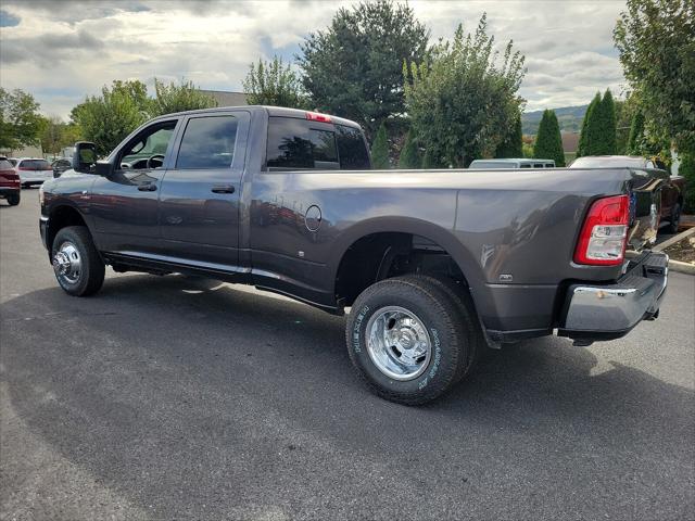 2024 RAM Ram 3500 RAM 3500 TRADESMAN CREW CAB 4X4 8 BOX