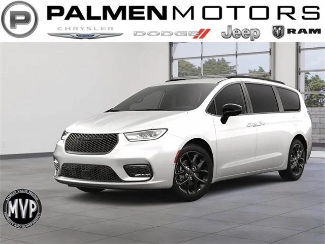 2024 Chrysler Pacifica PACIFICA TOURING L