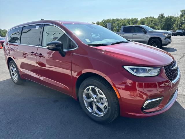 2024 Chrysler Pacifica PACIFICA LIMITED AWD