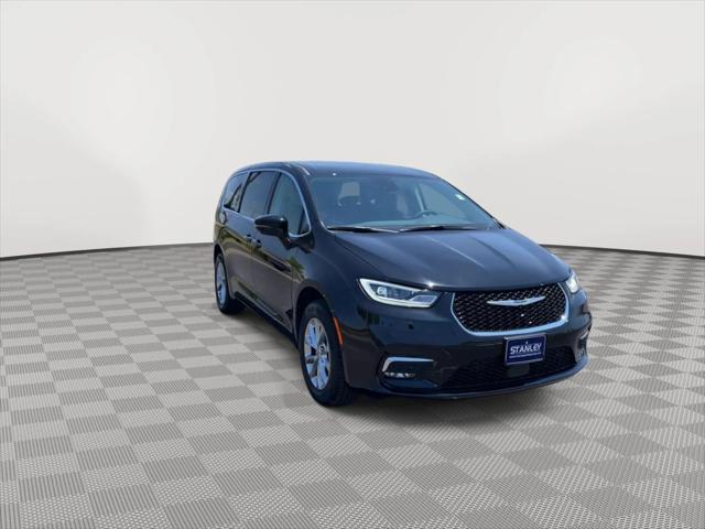 2024 Chrysler Pacifica PACIFICA TOURING L AWD