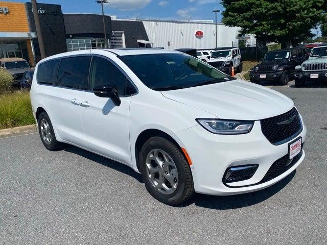 2024 Chrysler Pacifica PACIFICA LIMITED AWD