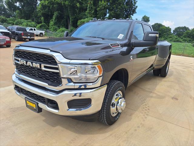 2024 RAM Ram 3500 RAM 3500 TRADESMAN CREW CAB 4X4 8 BOX