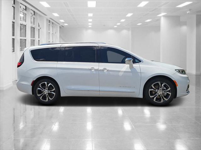 2024 Chrysler Pacifica PACIFICA PINNACLE