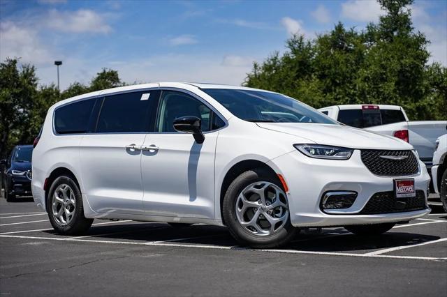 2024 Chrysler Pacifica PACIFICA LIMITED