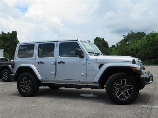 2024 Jeep Wrangler WRANGLER 4-DOOR SAHARA