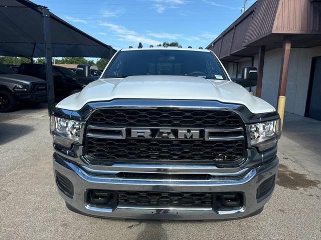 2024 RAM Ram 3500 RAM 3500 TRADESMAN CREW CAB 4X4 8 BOX