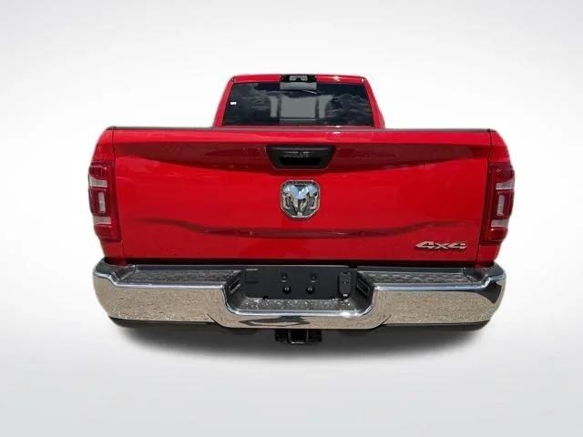 2024 RAM Ram 2500 RAM 2500 TRADESMAN CREW CAB 4X4 8 BOX