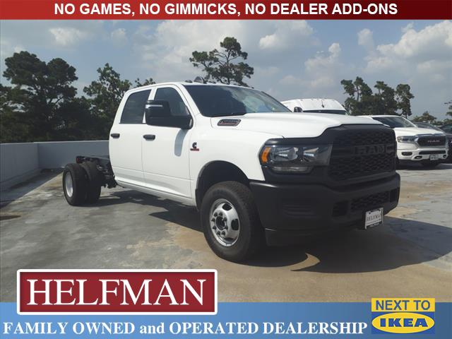 2024 RAM Ram 3500 Chassis Cab RAM 3500 TRADESMAN CREW CAB CHASSIS 4X4 60 CA