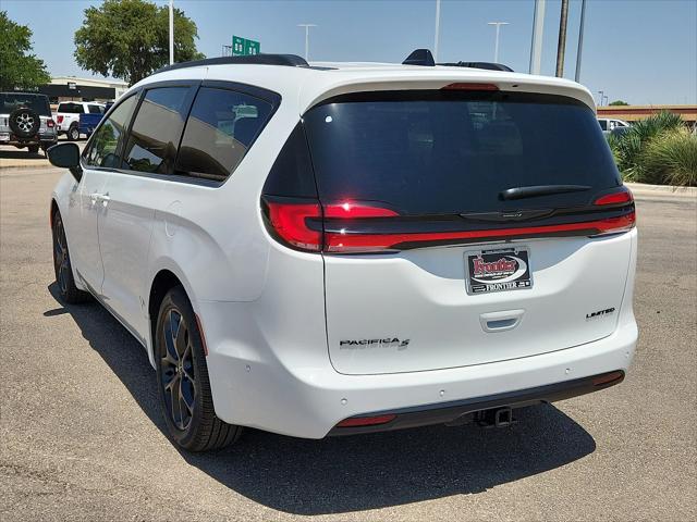 2024 Chrysler Pacifica PACIFICA LIMITED