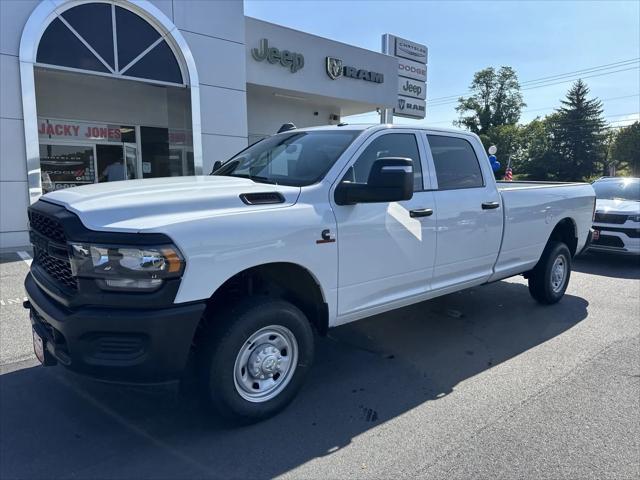 2024 RAM Ram 2500 RAM 2500 TRADESMAN CREW CAB 4X4 8 BOX